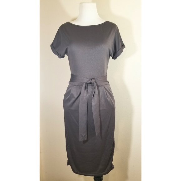 Gray Short Sleeve Midi Dress - Picture 5 of 7